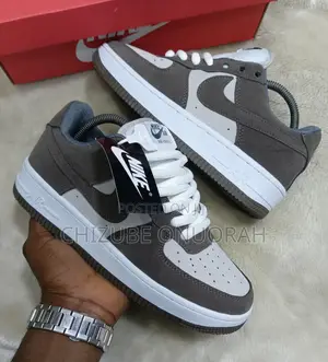 Nike Air Force 1 '07 Grey White Sneakers