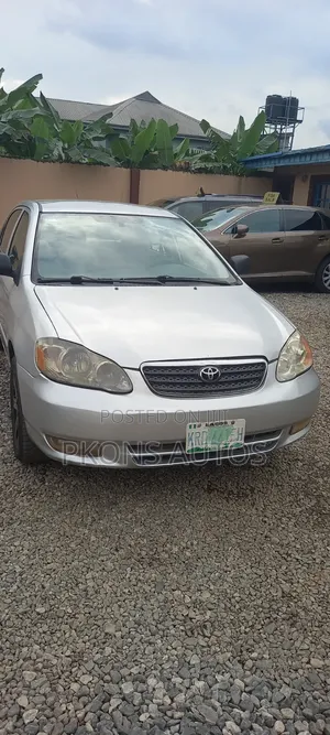 Toyota Corolla 2005 Silver