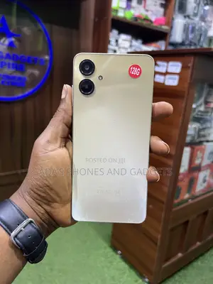Samsung Galaxy A06 128 GB Gold