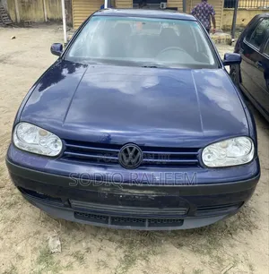 Volkswagen Golf 2002 Blue