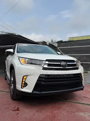 Toyota Highlander Limited Platinum 4x4 V6 (3.5L 6cyl 8A) 2017 White
