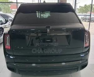 New Rolls-Royce Cullinan 2023 Black