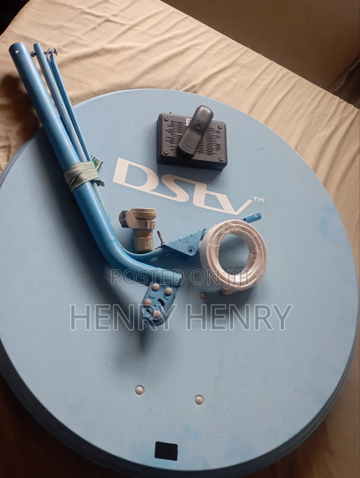DSTV Complete Set