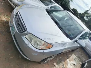 Hyundai Elantra 2008 Silver