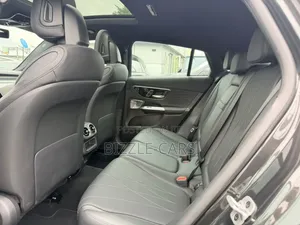 Mercedes-Benz GLC-Class 2025 Black