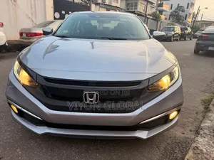 Honda Civic 2019 Silver