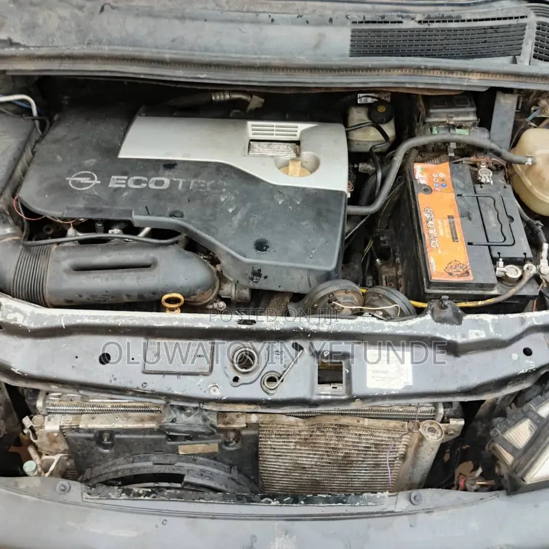 Opel Zafira 2005 Black