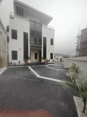 Furnished 5bdrm House in Guzape District for sale