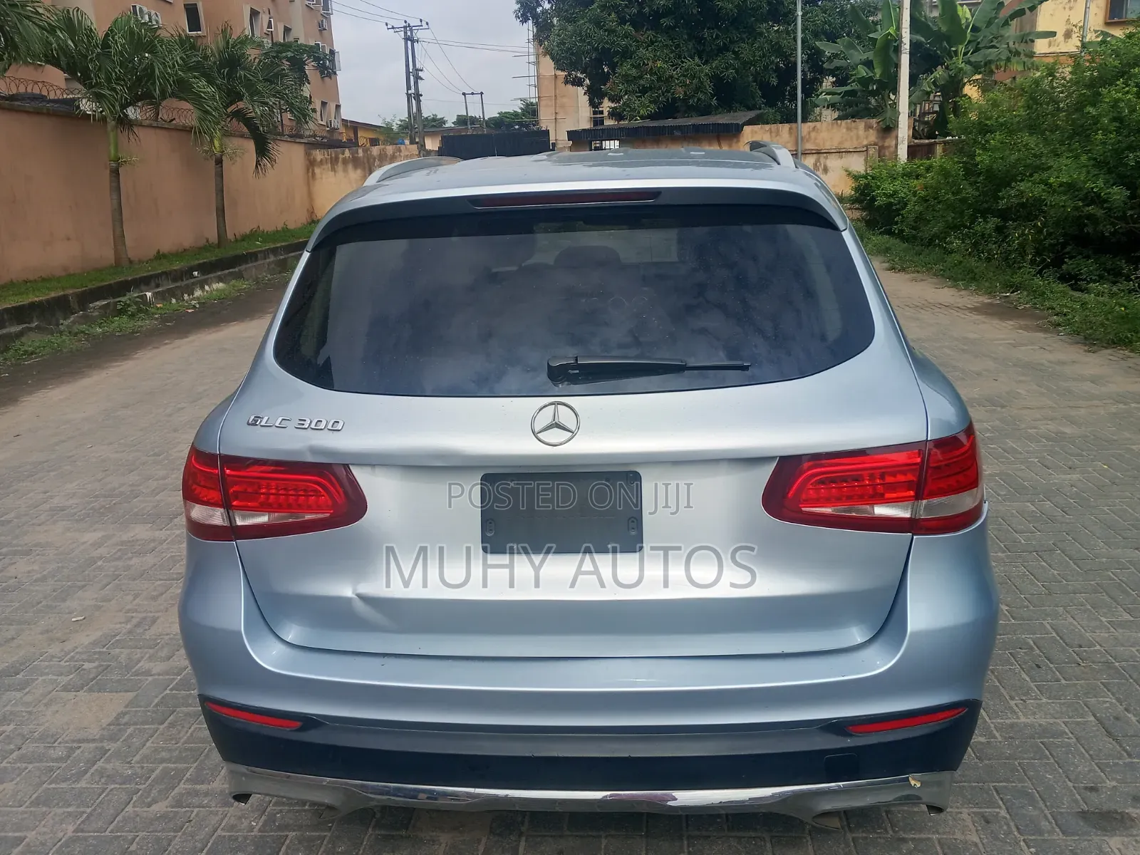 Mercedes-Benz GLC-Class 2017 Blue