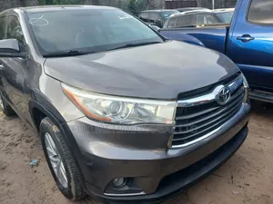 Toyota Highlander 2015 Gray