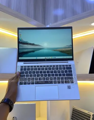 Laptop HP EliteBook 830 G7 16GB Intel Core i5 SSD 256GB