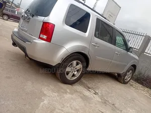Honda Pilot EX 4dr SUV 4WD (3.5L 6cyl 5A) 2010 Silver