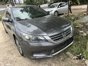 Honda Accord LX 4dr Sedan (2.4L 4cyl 6M) 2014 Gray