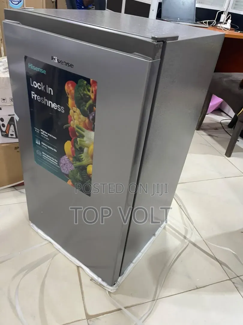 Hisense 93L Compact Fridge for Bedroom