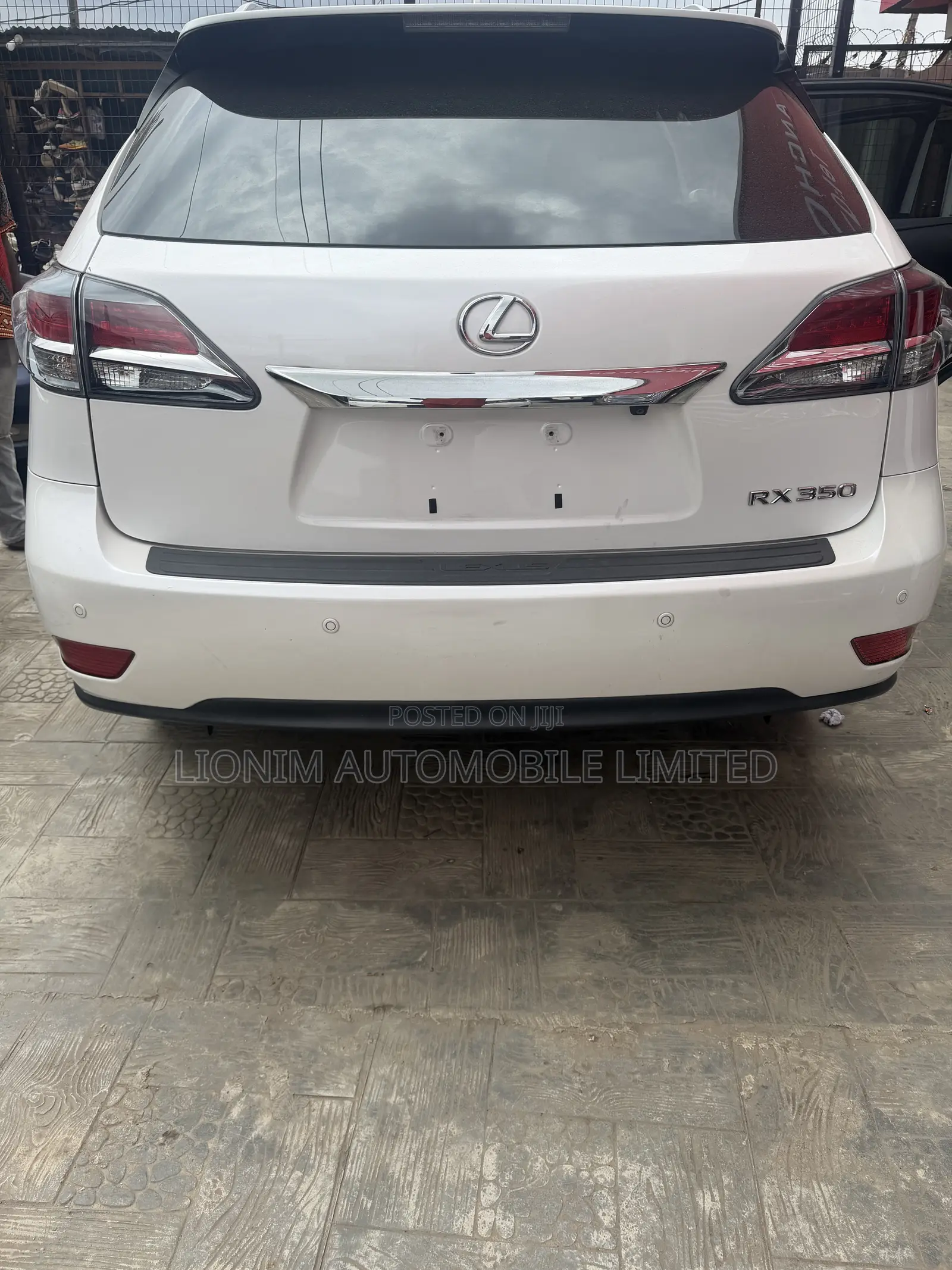 Lexus RX 350 FWD 2013 White