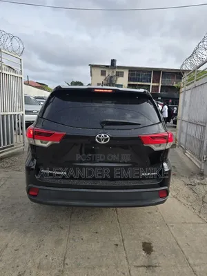 Toyota Highlander 2016 Black