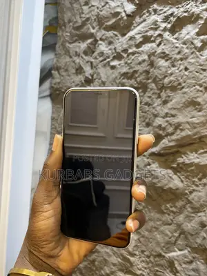 Apple iPhone 11 64 GB White