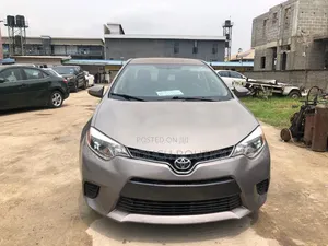Toyota Corolla 2015 Gray
