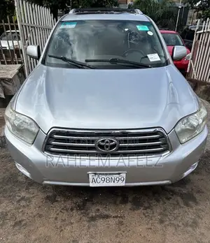 Toyota Highlander 2008 Silver