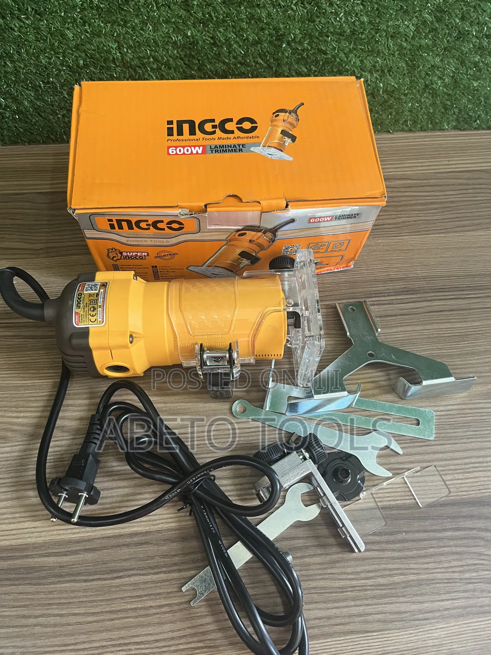 Lamminate Trimmer