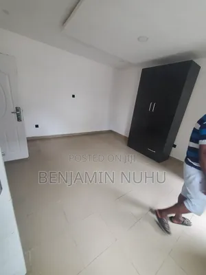Studio Apartment in Close To Lbs, Olokonla for rent