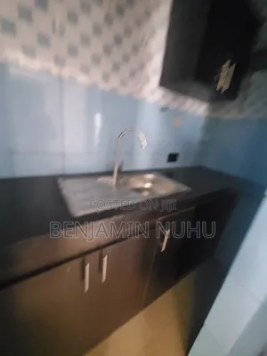 Studio Apartment in Close To Lbs, Olokonla for rent