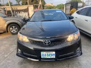 Toyota Camry 2014 Black