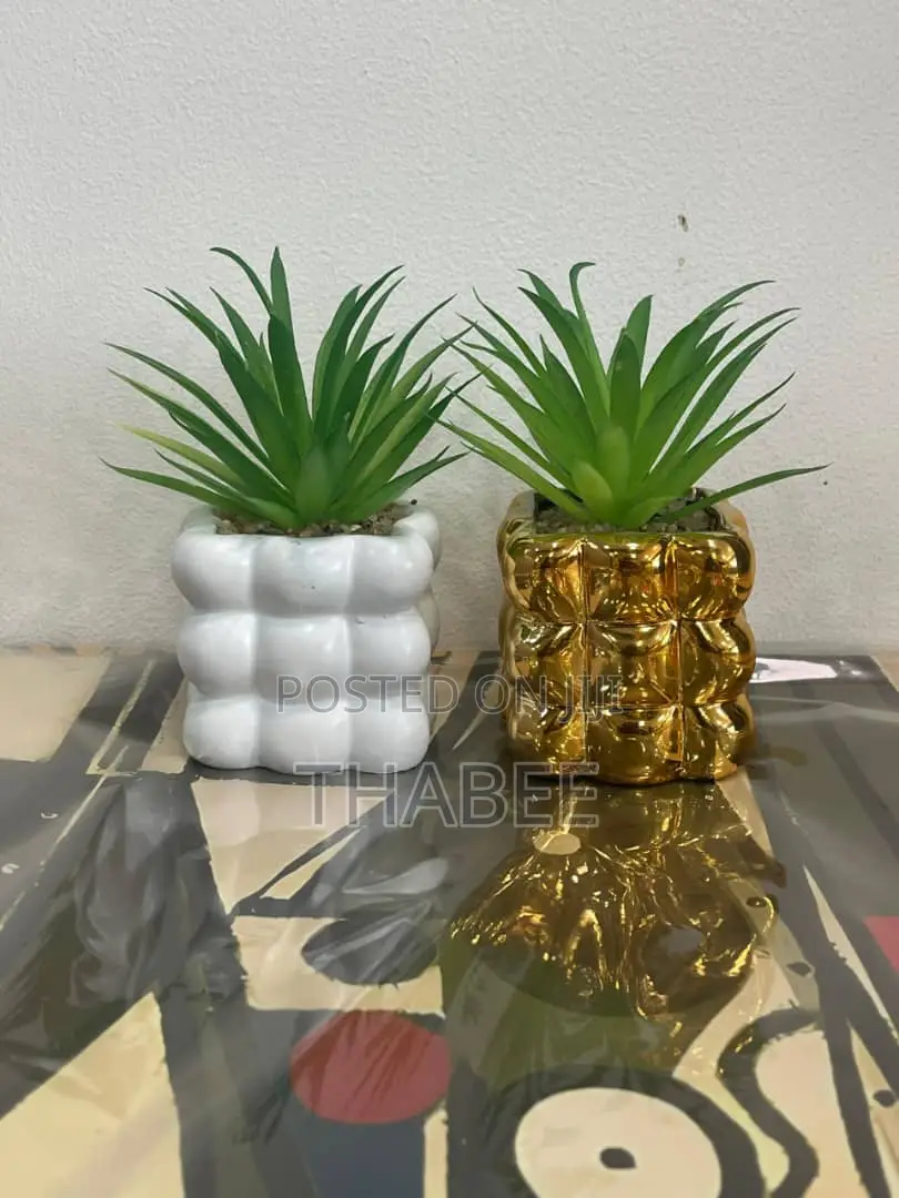 Tabletop Flower Vase Decor Props