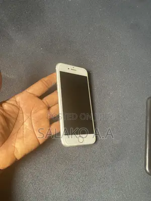 Apple iPhone 7 128 GB White