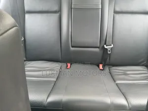 Mercedes-Benz C300 2010 Black