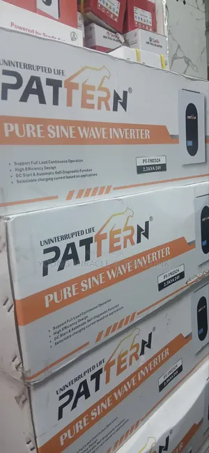 2.5kva 24v Hybrid Pattern Inverter