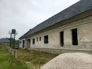 3bdrm House in Uwghelli New Layout, Ugheli for sale