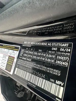 Mercedes-Benz GLC-Class 2025 Black
