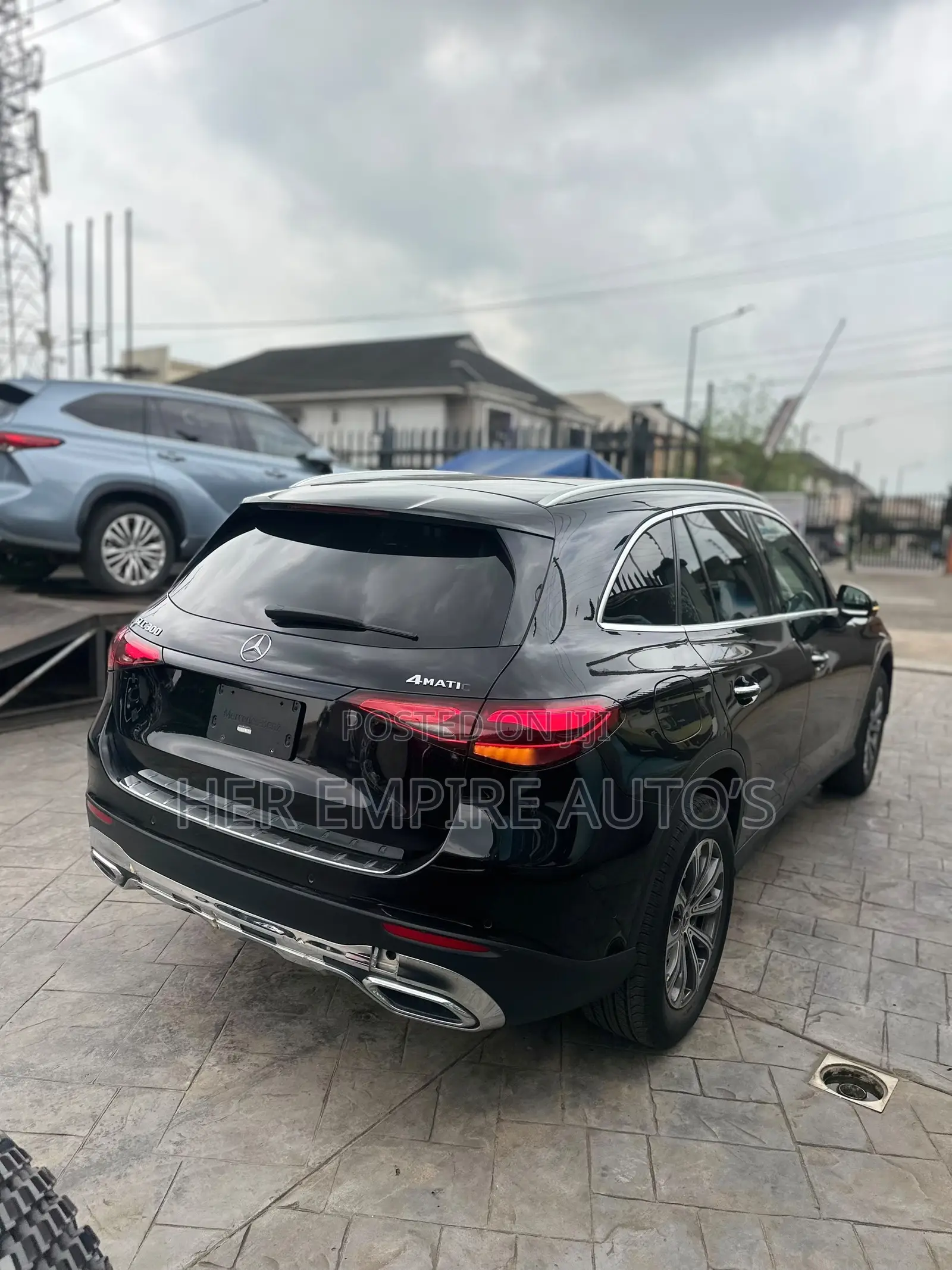 Mercedes-Benz GLC-Class 2025 Black
