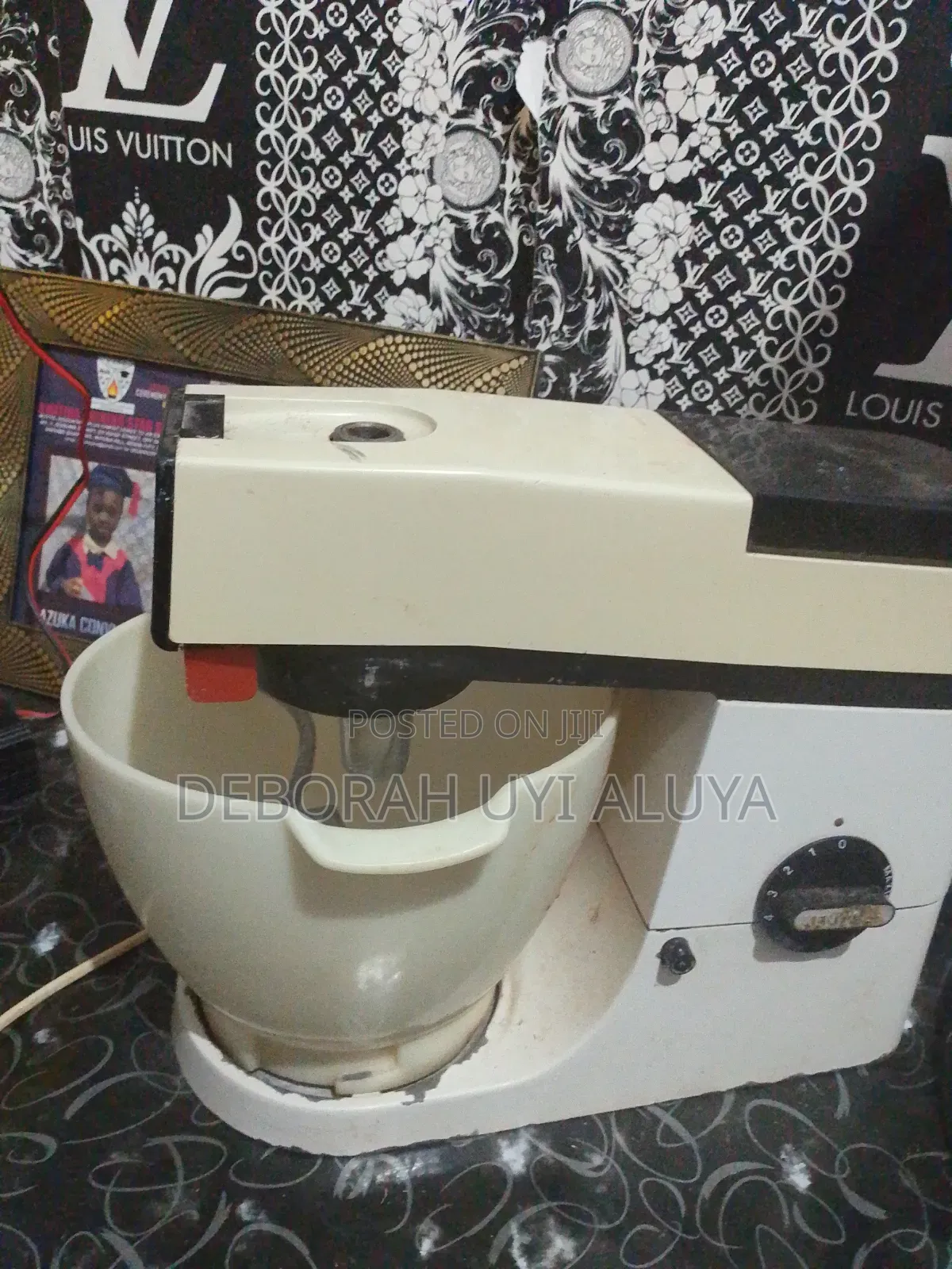Cake Mixer With Two Hook