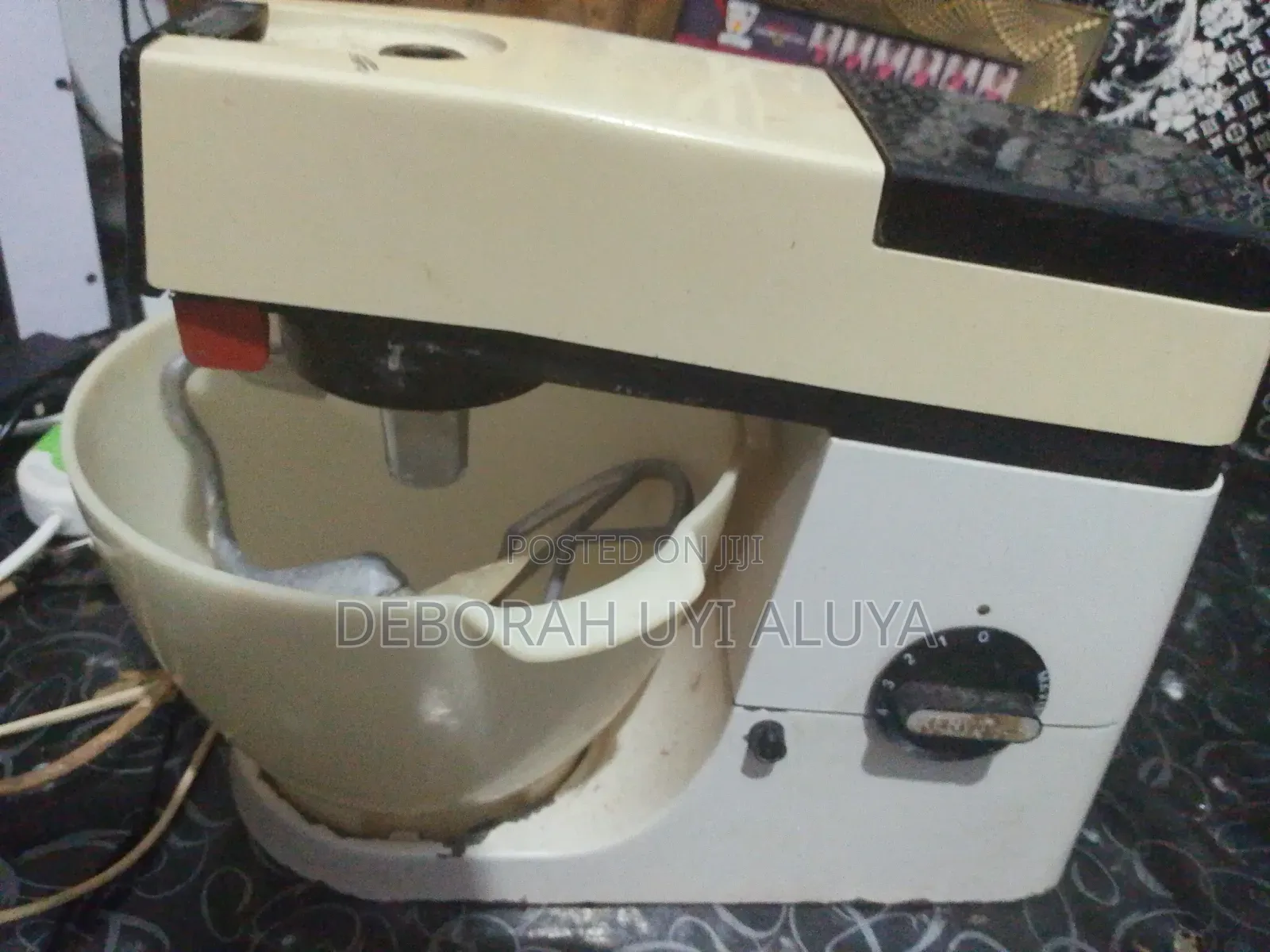 Cake Mixer With Two Hook
