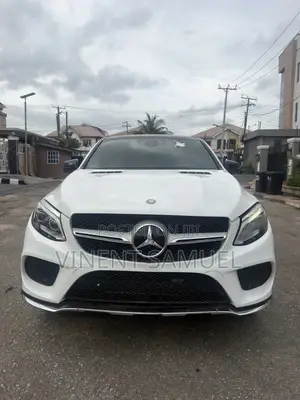 Mercedes-Benz GLE-Class AMG GLE 43 4MATIC 2018 White