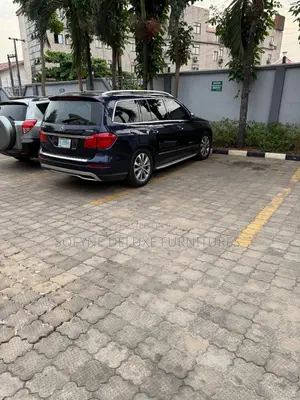 Mercedes-Benz GL-Class 2014 Blue