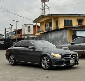 Mercedes-Benz C300 2016 Gray