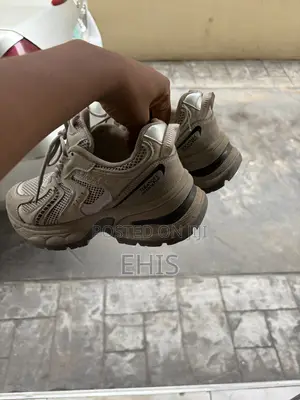 Preloved Shoes