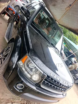 Land Rover Lr4 Base 4x4 2016 Black