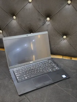 Laptop Dell Latitude 7390 8GB Intel Core i7 SSD 256GB