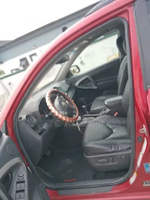 Toyota RAV4 2012 Red