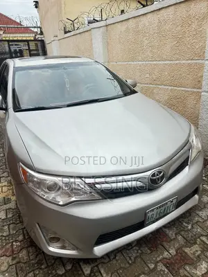 Toyota Camry 2014 Gray