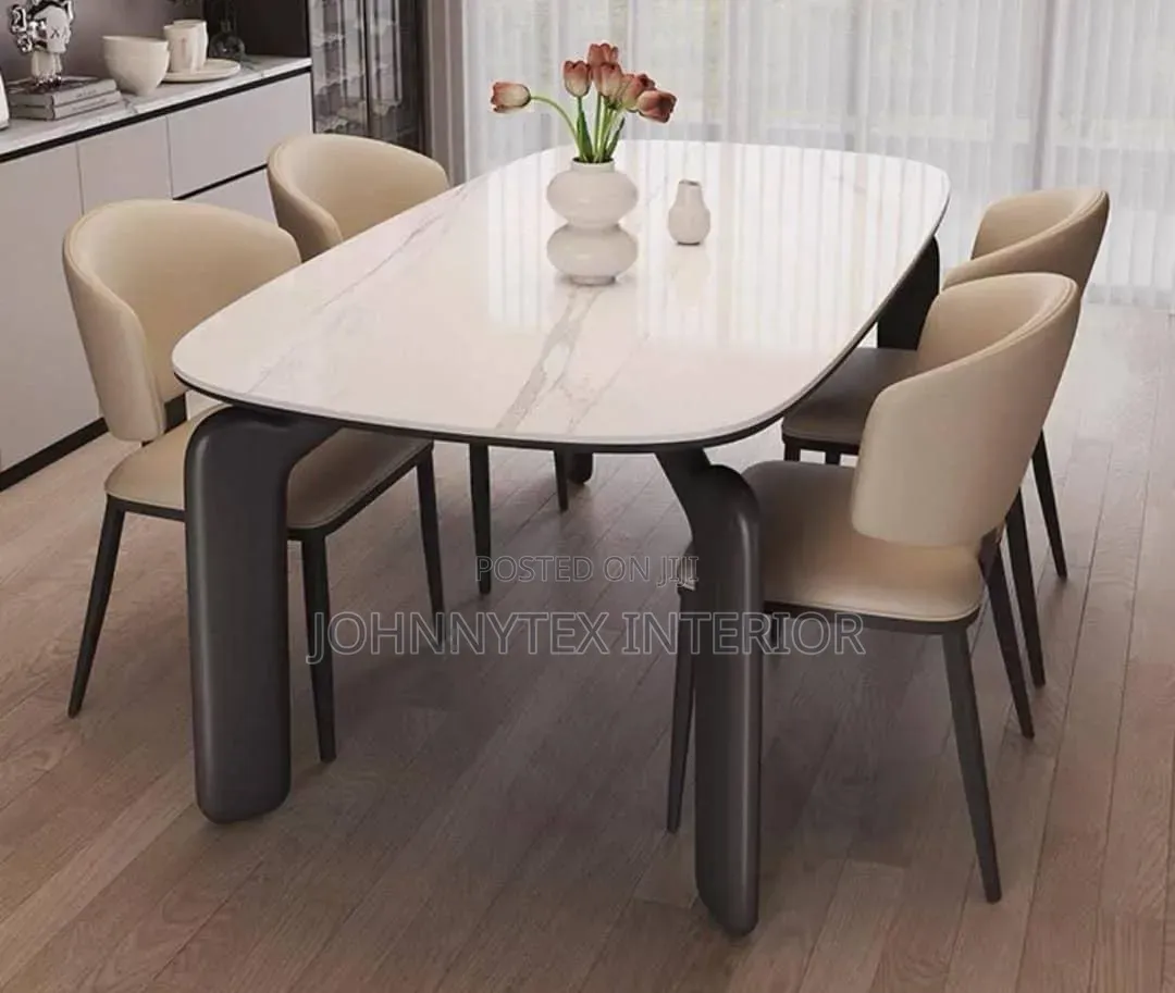 Classic Dining Set