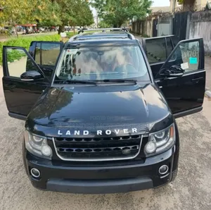 Land Rover Lr4 Base 4x4 2016 Black