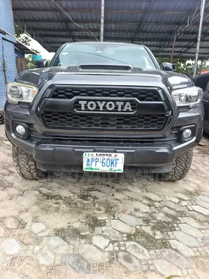 Toyota Tacoma 2019 Black