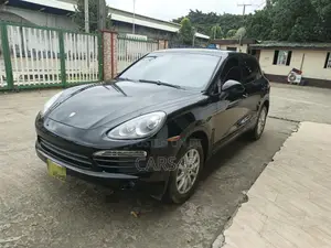 Porsche Cayenne 2013 Black