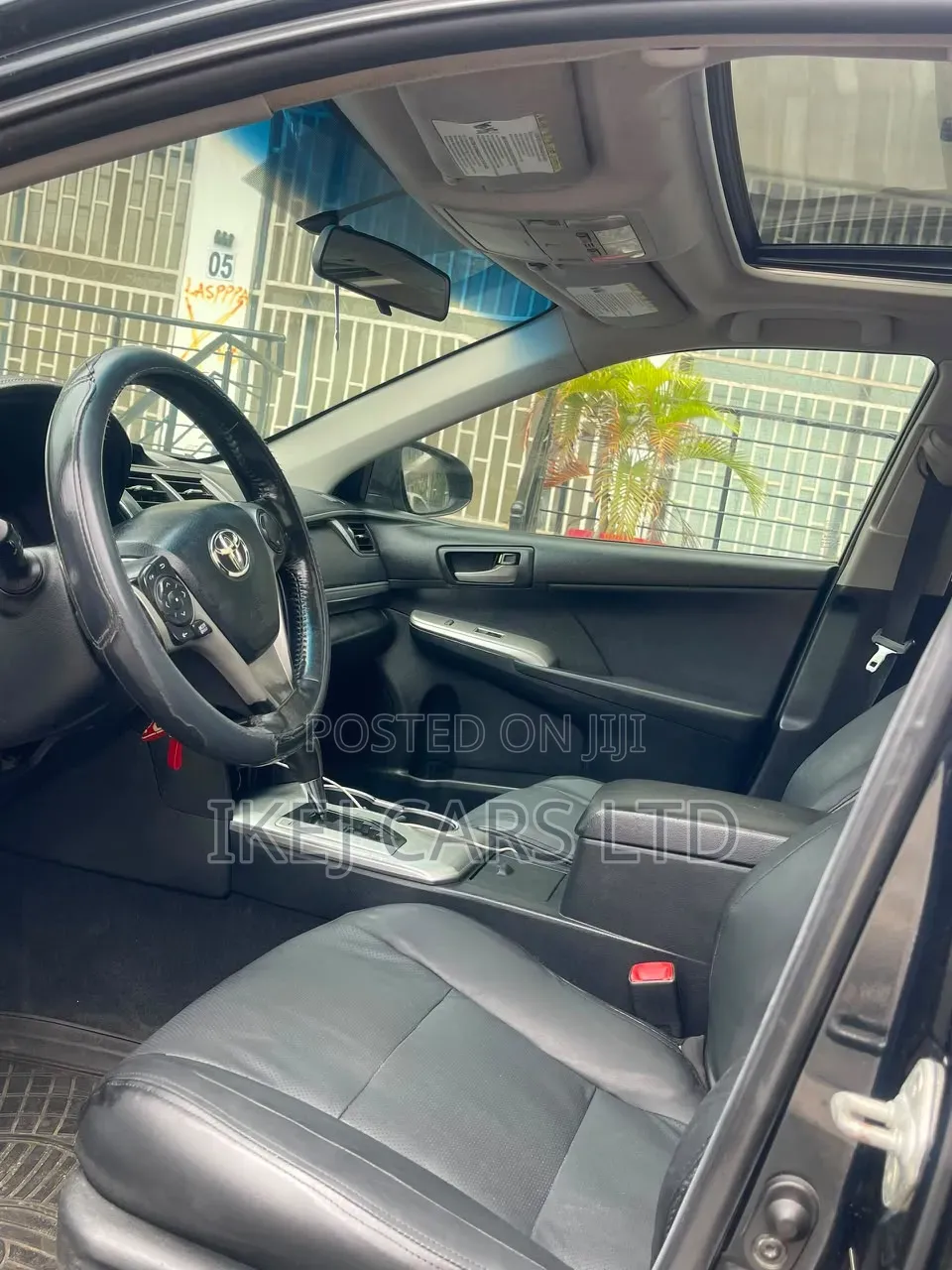 Toyota Camry 2012