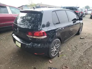 Volkswagen Golf 2012 Black